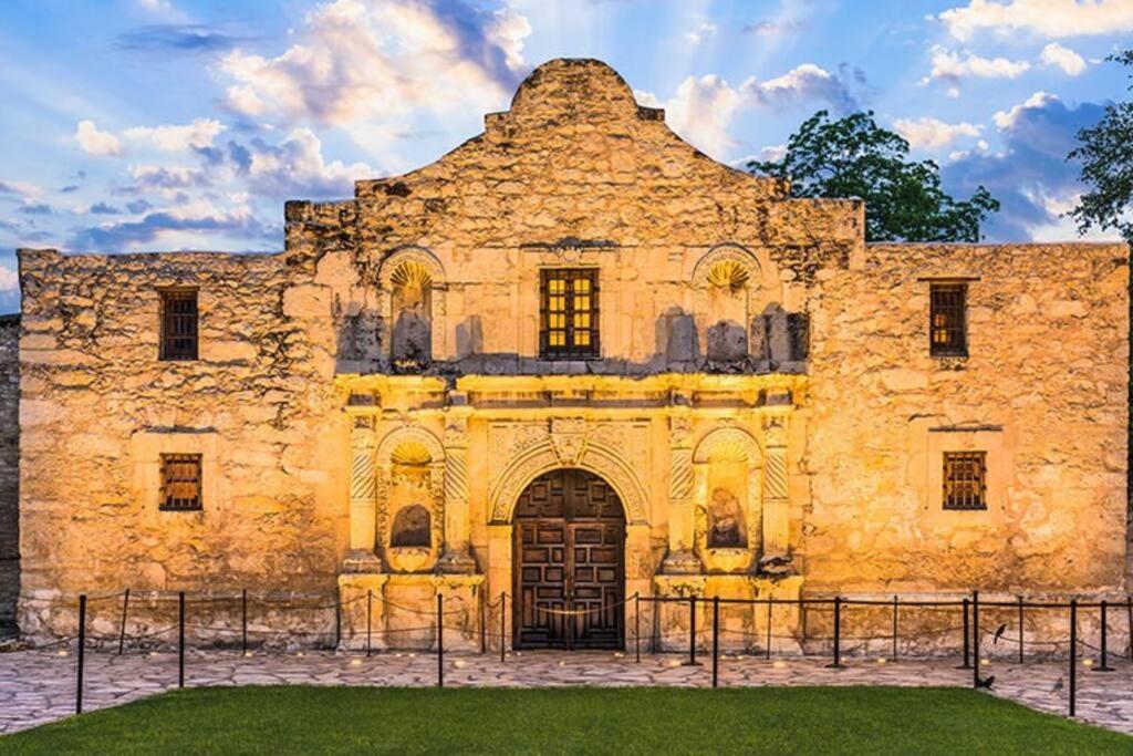 Pershing Place: Historic Home With Heated Spa/Pool By Zoo, Pearl, Golf, Witte San Antonio Zewnętrze zdjęcie